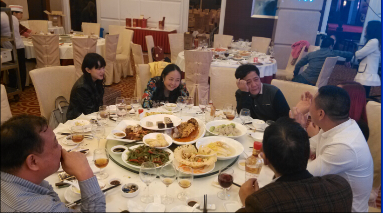 热烈祝贺速通物流广东区2015年第一届网络大会暨两周年庆典大会顺利召开(图11)